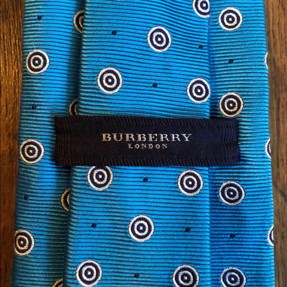 Burberry tie